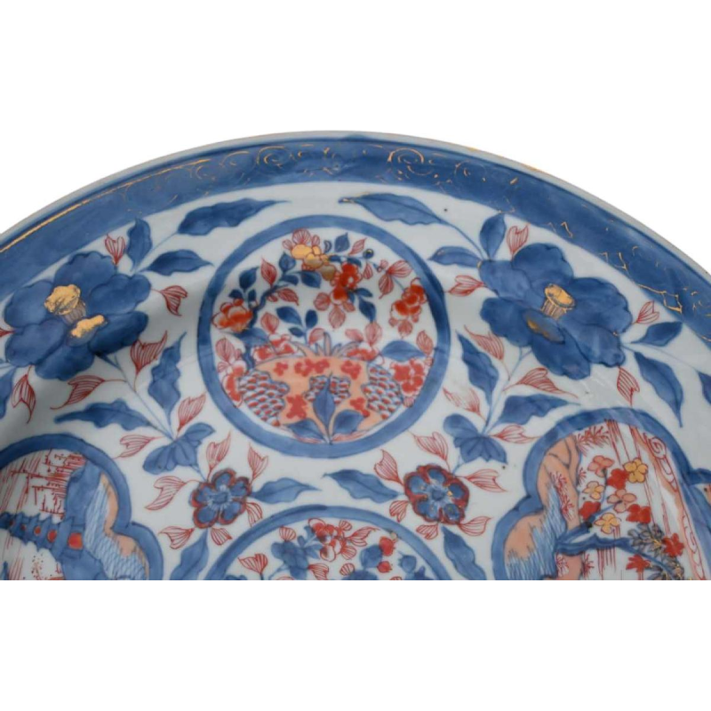 Large 18th century Chinese Imari porcelain plate, Kangxi period