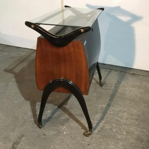 CESARE LACCA pour COSTINITI-ROVERATO- Meuble bar sur roulettes, Italie ca 1960