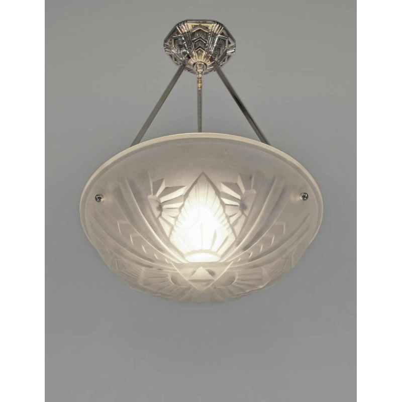 MOUYNET & DEGUÉ: a French 1930 art deco pendant .. France
