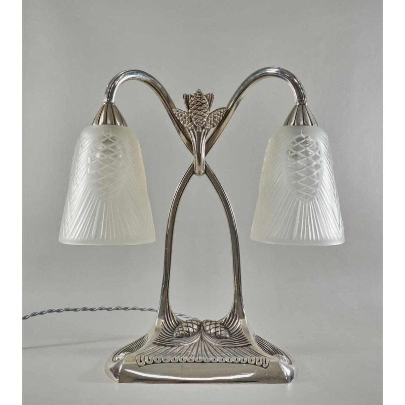 Ad. BLOCH: Robert Bousquet et Degué. lampe art déco. France 1930