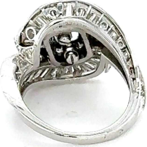 Mellerio Paris, ring in witgoud, aquamarijn en baguette geslepen diamanten