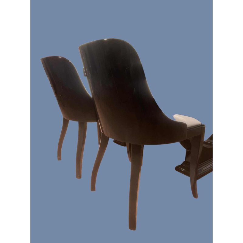 Zwart gelakte eetafel en twee extra bladen met 6 stoelen volledig gerestaureerd, Art Deco ca 1930