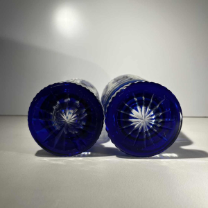 Bohemian crystal, set of 2 glasses with elegant decoration, cobalt blue cut line, ca 1900