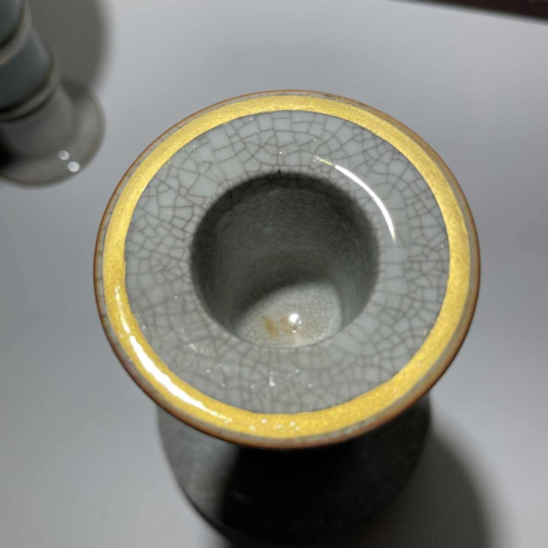 ROYAL COPENHAGEN Denemarken, paar Art Deco kandelaars, groen / goud gecraqueleerd polychroom keramiek, ca 1940 / 1950