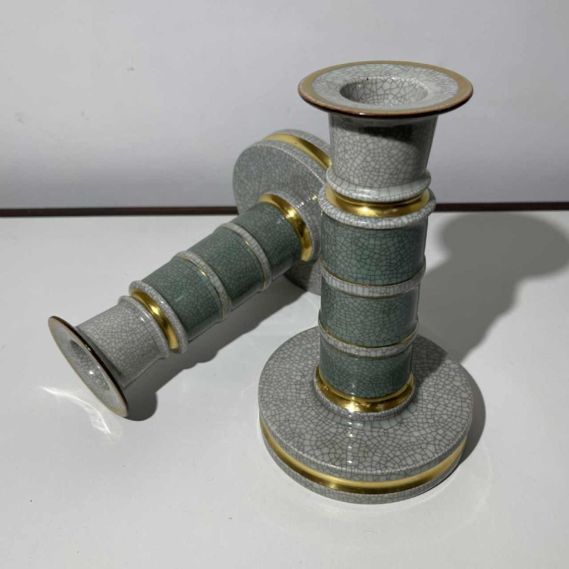 ROYAL COPENHAGEN Denmark, pair of Art Deco candlesticks, green / gold crackled polychrome ceramic, ca 1940 / 1950