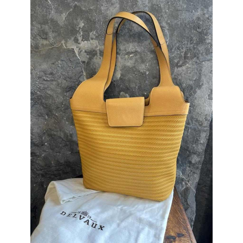 Delvaux tas van geweven leer