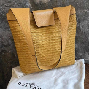 Delvaux, sac en cuir tressé