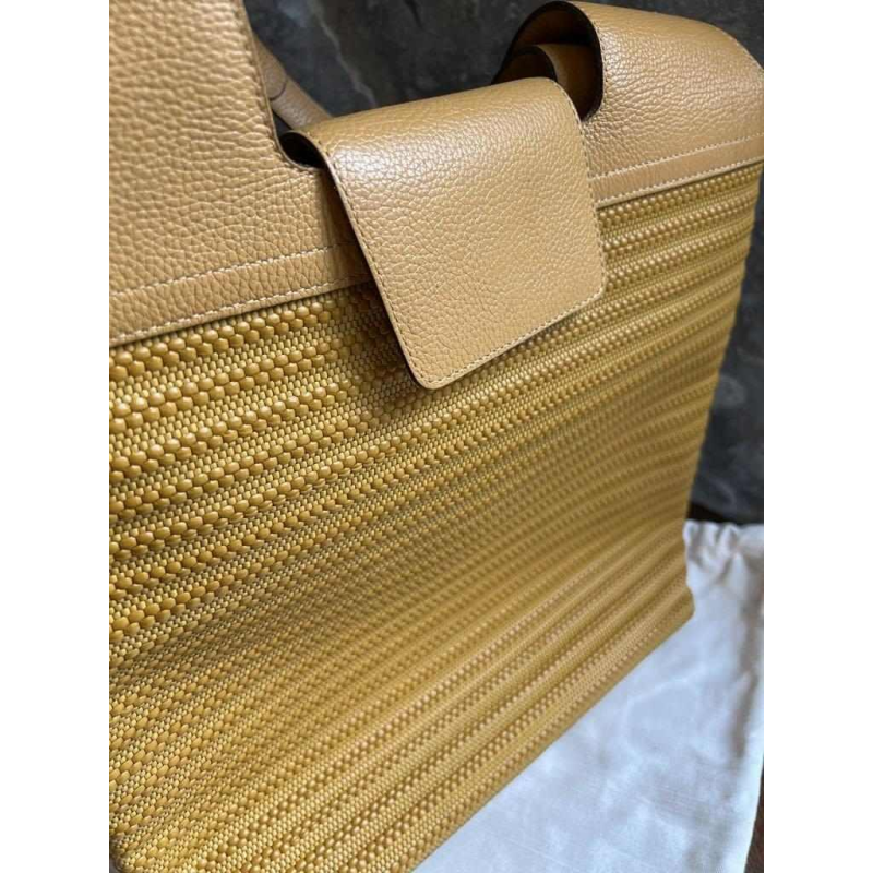 Delvaux, sac en cuir tressé