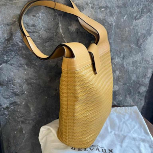 Delvaux tas van geweven leer