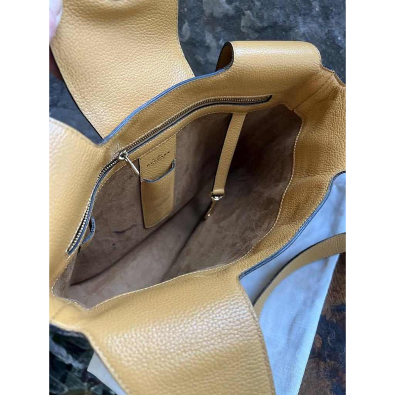 Delvaux bag in woven leather