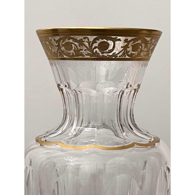Saint Louis "Modèle Pompéi" vase en cristal clair et doré sur piédouche, 20ème siècle