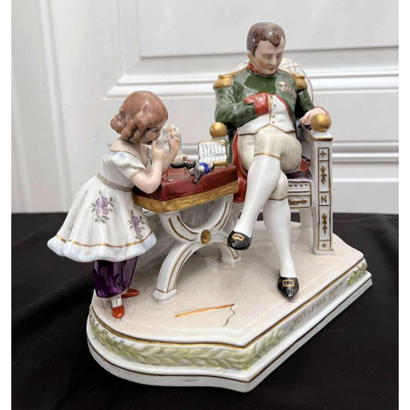 Felix Zeh pour Scheibe-Alsbach " Napoléon et son fils " groupe en porcelaine polychrome