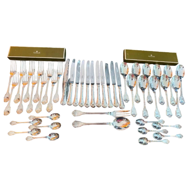 Argenterie CHRISTOFLE - 45 couverts collection « Port Royal »