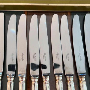 Argenterie CHRISTOFLE - 45 couverts collection « Port Royal »