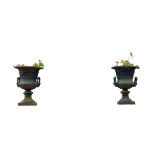 Paire de grandes urnes jardinières en fonte