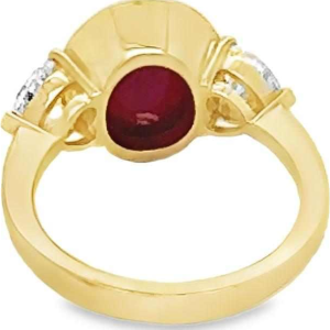 Bague cabochon Rubis or jaune, diamants & diamants cur