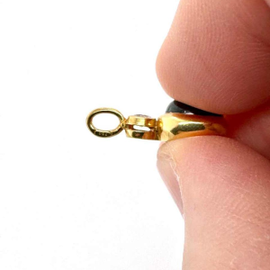 Gold, sapphire & diamond cabochon pendant