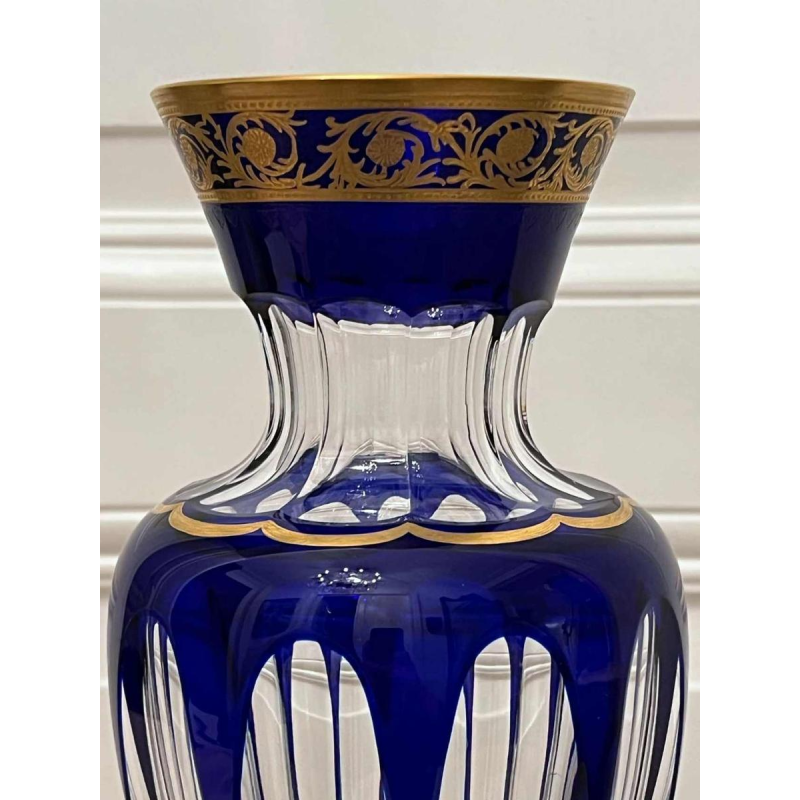 Saint Louis "Pompeii Model" blue and gilded clear crystal vase on pedestal