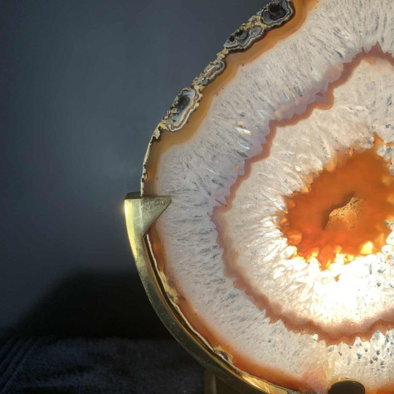 WILLY DARO (toegeschreven), Agate Géode koperen tafellamp, Hollywood Regency