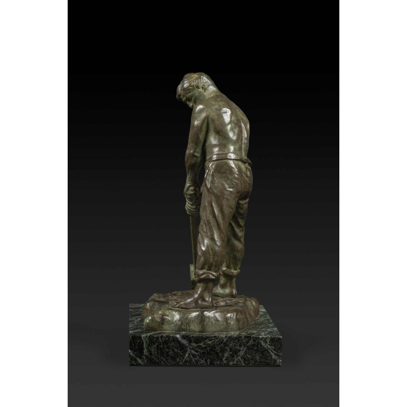 "Small Art Deco bronze statue 'The Hammerer' by Victor Demanet (1895-1964):