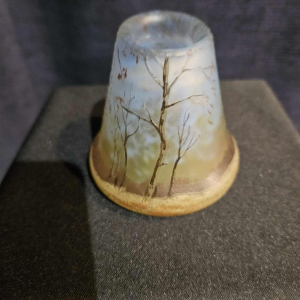 Legras, kleine Art Nouveau-vaas van met zuur behandeld glas, begin 20e eeuw