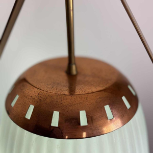 Mid-eeuwse vloerlamp, opaline Murano glas & messing, stijl of Angelo Lelii voor Arredoluce, Italië ca 1950