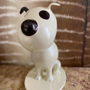 Sculpture contemporaine de "Toto", signée Laszlo Tibay