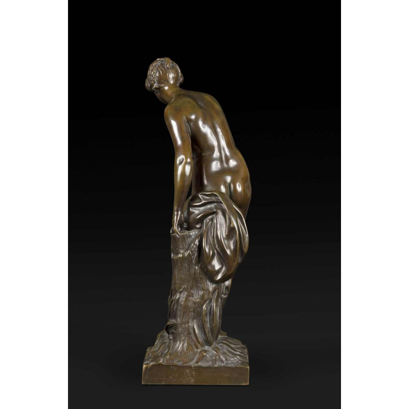 Étienne-Maurice Falconet « La Nymphe prenant son bain », sculpture en bronze, 1757