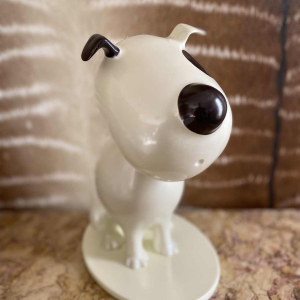 Sculpture contemporaine de "Toto", signée Laszlo Tibay