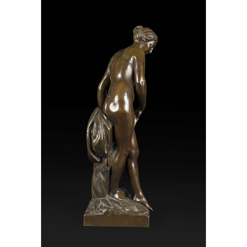 Étienne-Maurice Falconet (1716-1791) "La Nymphe prenant son bain", bronze sculpture, 1757