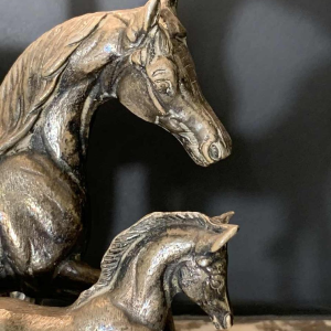 MAISON JANSEN, Lampe / Sculpture ' Cheval / Chevaux ' en bronze argenté, 1960s