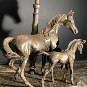 MAISON JANSEN, Verzilverd bronzen 'Paard / Paarden' lamp / sculptuur, 1960s