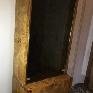 WILLY RIZZO pour MARIO SABOT, Vitrine Bibliothèque Etagère, Loupe de Noyer et laiton, ca. 1970