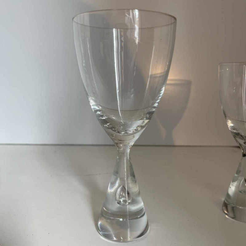 Bent Severin / Holmegaard “Princess” Designservice 33 stuks: 9 glazen water, 4 rode wijn, 12 witte wijn, 8 likeur, Denemarken