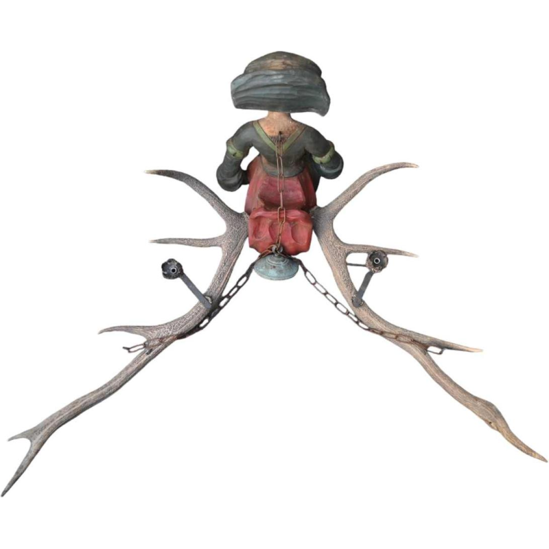 Lüsterweibchen, Duitse kroonluchter, hout en hertenhoorn, eind 19de eeuw