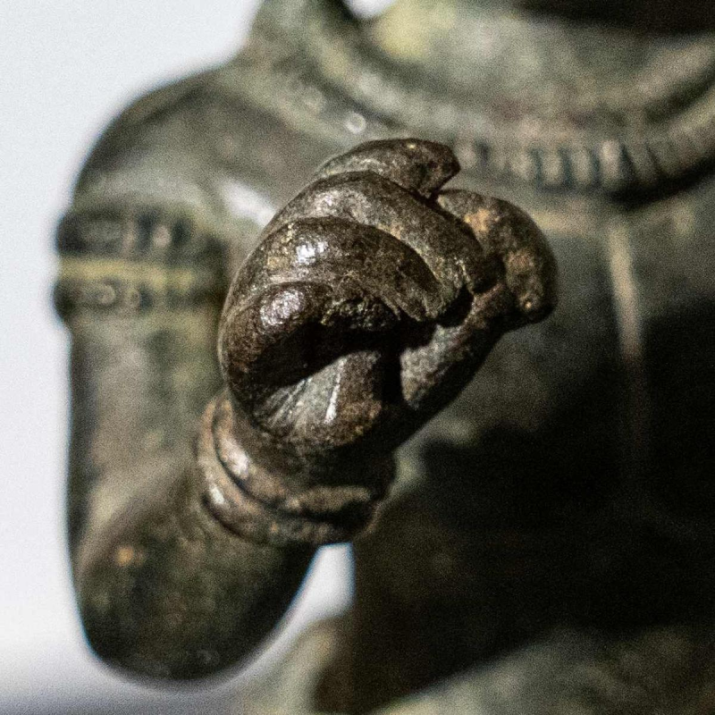 Khmer sculpture 'Crouching VISHVAKARMA' patinated bronze, Cambodia 12th century