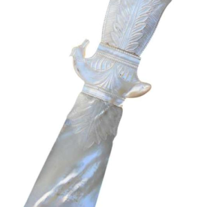 Palais Royal, Grand coupe-papier en nacre, XIXe Siècle