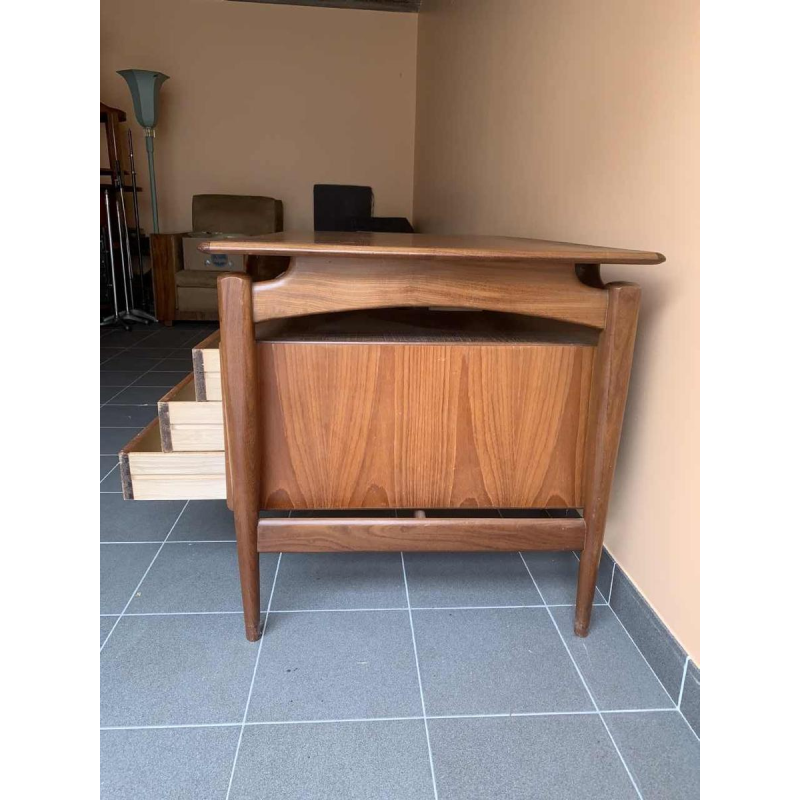 Peter Lovig Nielsen (attributed), Danish Scandinavian Design Teak Desk, 1960s