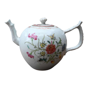 Chinees porseleinen theepotje, Famille Rose, 18e eeuw, Qianlong