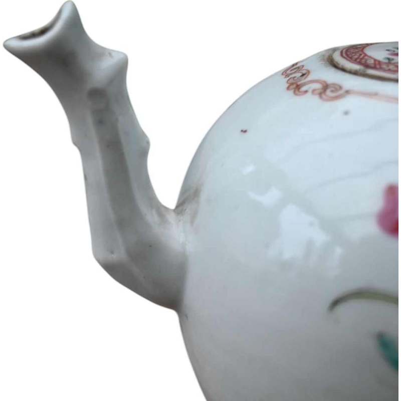 Théière en porcelaine chinoise, Famille Rose, Qianlong XVIIIe s