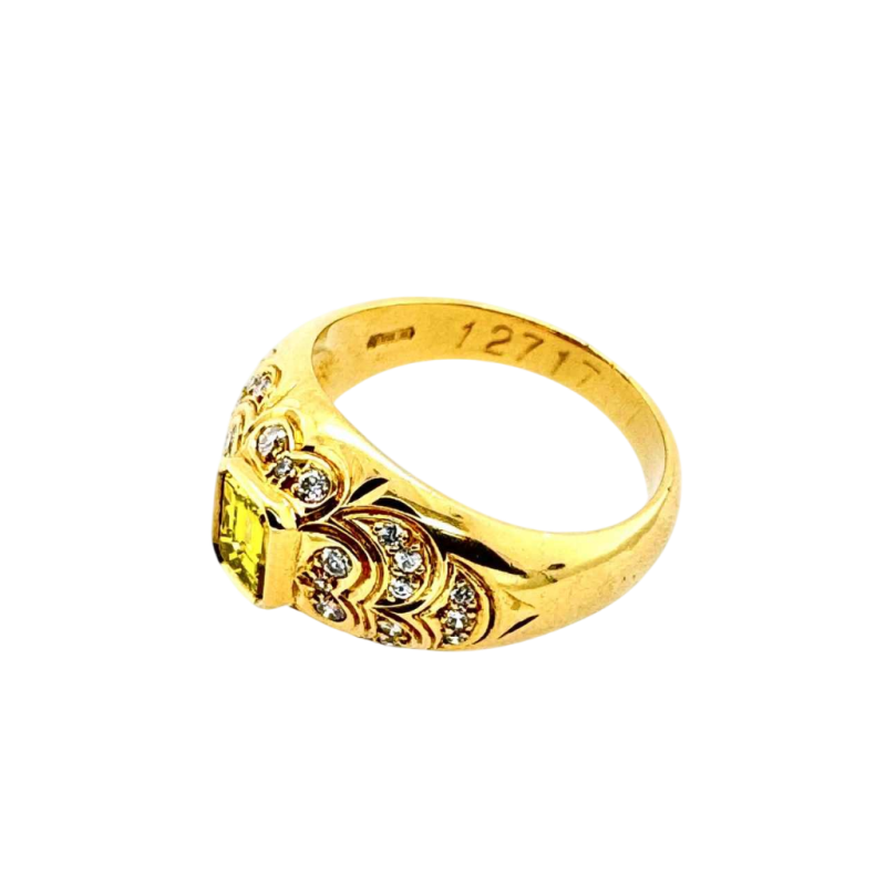 Bague or jaune diamant &Diamants taille émeraude