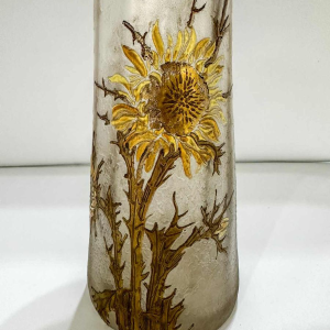 Legras, ensemble de 3 vases Art Nouveau, décor de fleurs de chardons, verre émaillé dégagé à l'acide, ca 1890