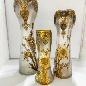 Legras, set van 3 Art Nouveau vazen, decoratie van distelbloemen, zuurgeëtst glas, ca 1890
