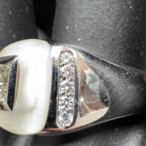 Bague or 18kt. , cristal de roche, Diamants & Diamant Princess