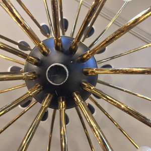 STILNOVO, Large Chandelier " Hunting Horn " 24 Lights, Brass Painted Metal, 1950