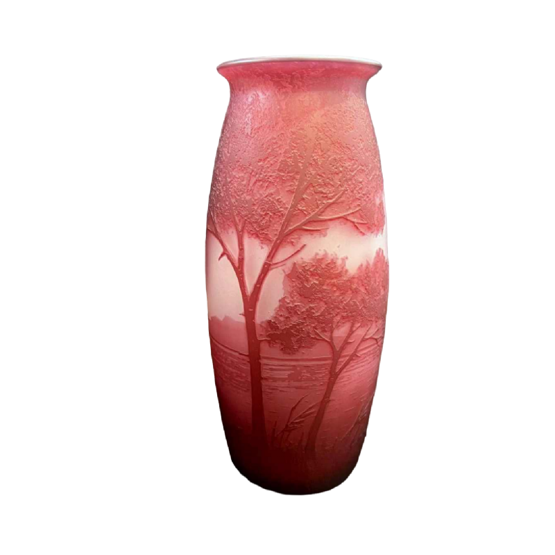 VAL SAINT LAMBERT atelier Petignot Vase en verre doublé rouge à décor lacustre