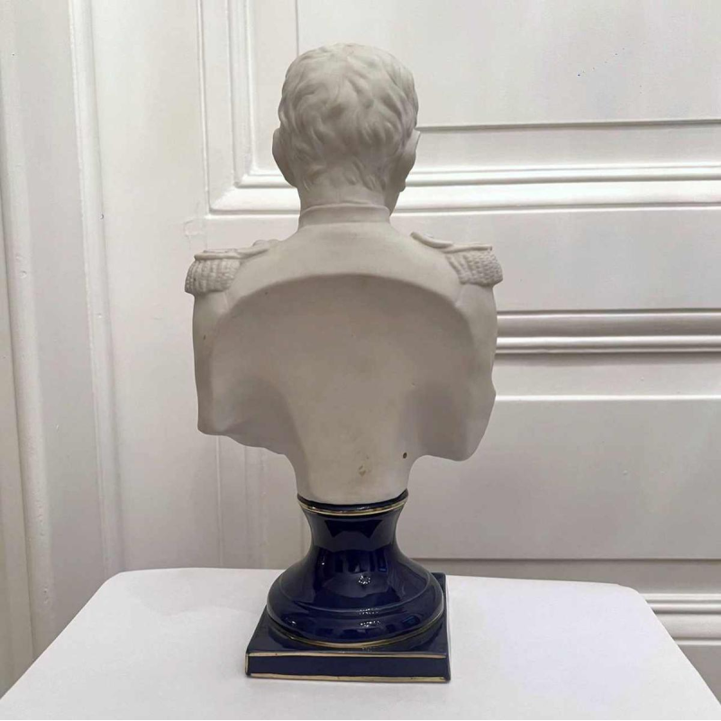 Napoleon Bonaparte, white biscuit porcelain statuette, 20th century