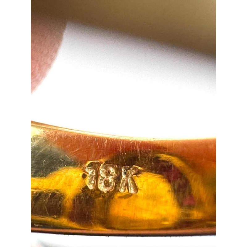 Geelgouden ring, vorm van een horloge, diamanten en robijnen