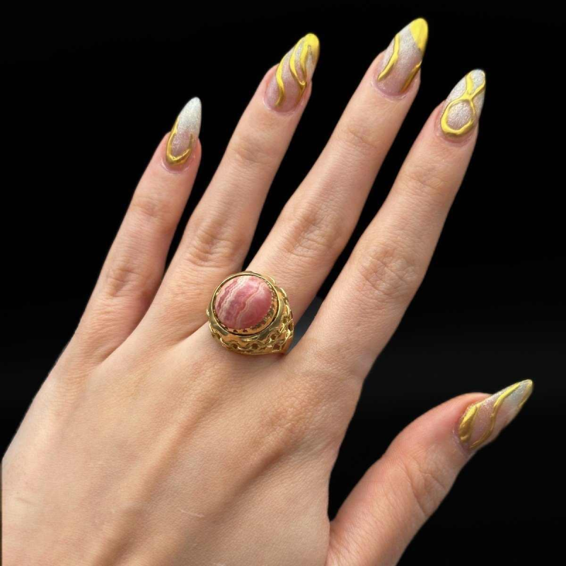 Bague à Système Rotatif Sertie d'Une Rhodochrosite