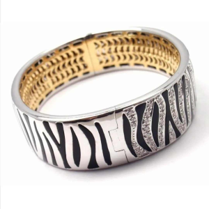 ROBERTO COIN, bracelet or blanc, diamants & émail noir